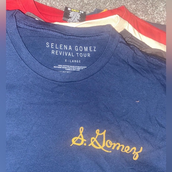 2016 Selena Gomez Revival Tour T-Shirt (Size XL) - Picture 2 of 3